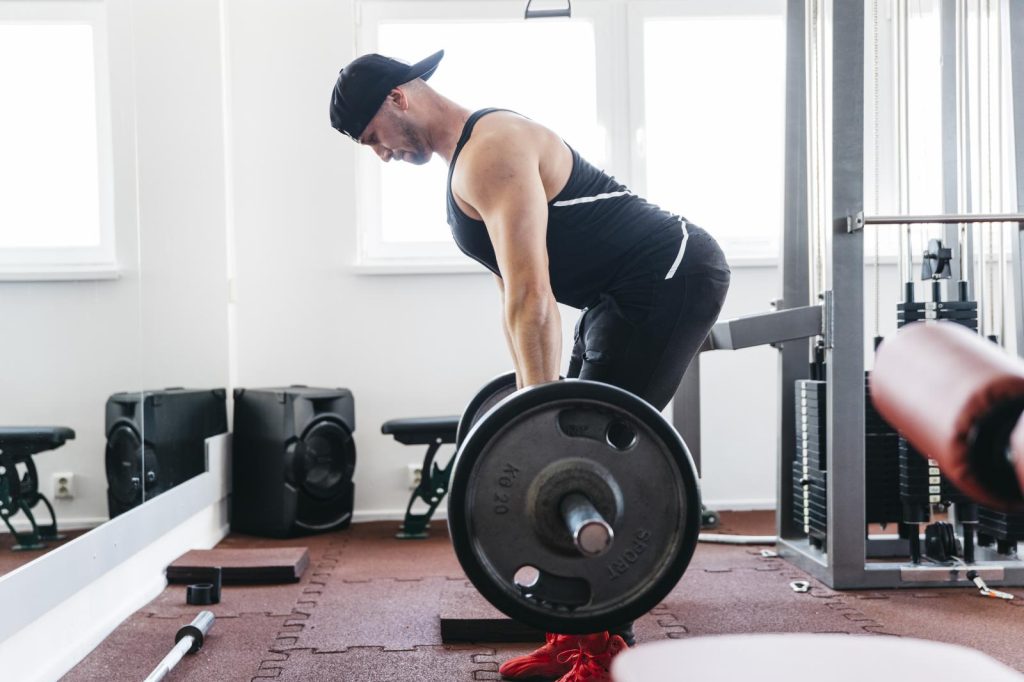 Sumo deadlift